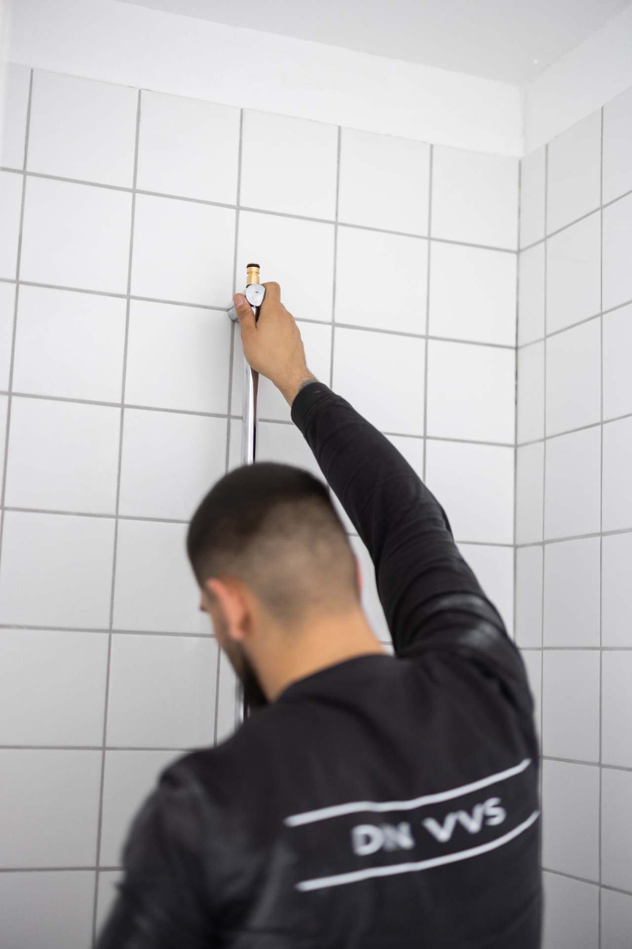 Fra træt badeværelse til moderne oase: Din komplette guide til en vellykket renovering