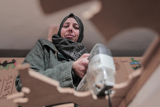 Sådan bygger du dine egne knager i træ – en guide for begyndere